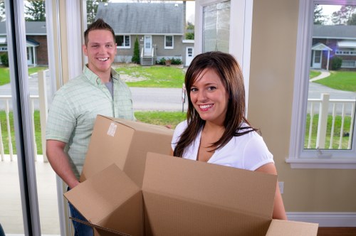 Packing boxes for flat removals in Coombe