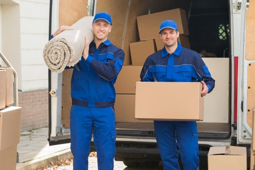 Self storage units in Coombe for home and business needs