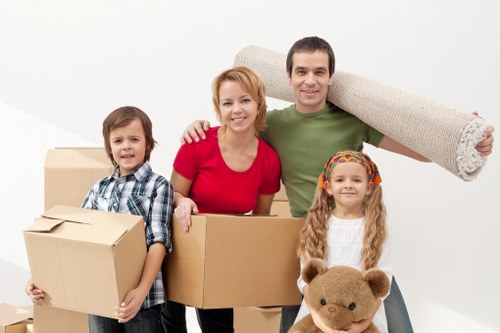 Packing tips for student storage in Coombe